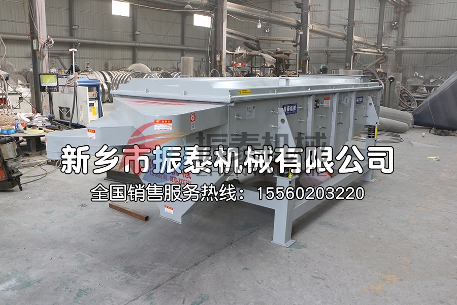 直线振动筛物料跑偏原因分析