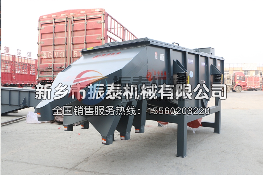 直线振动筛物料跑偏原因分析